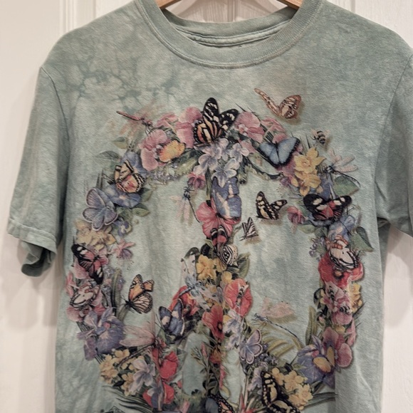 The Mountain 2011 butterfly peace t-shirt - Picture 2 of 12